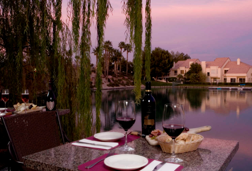 Marche Bacchus image of table and lake